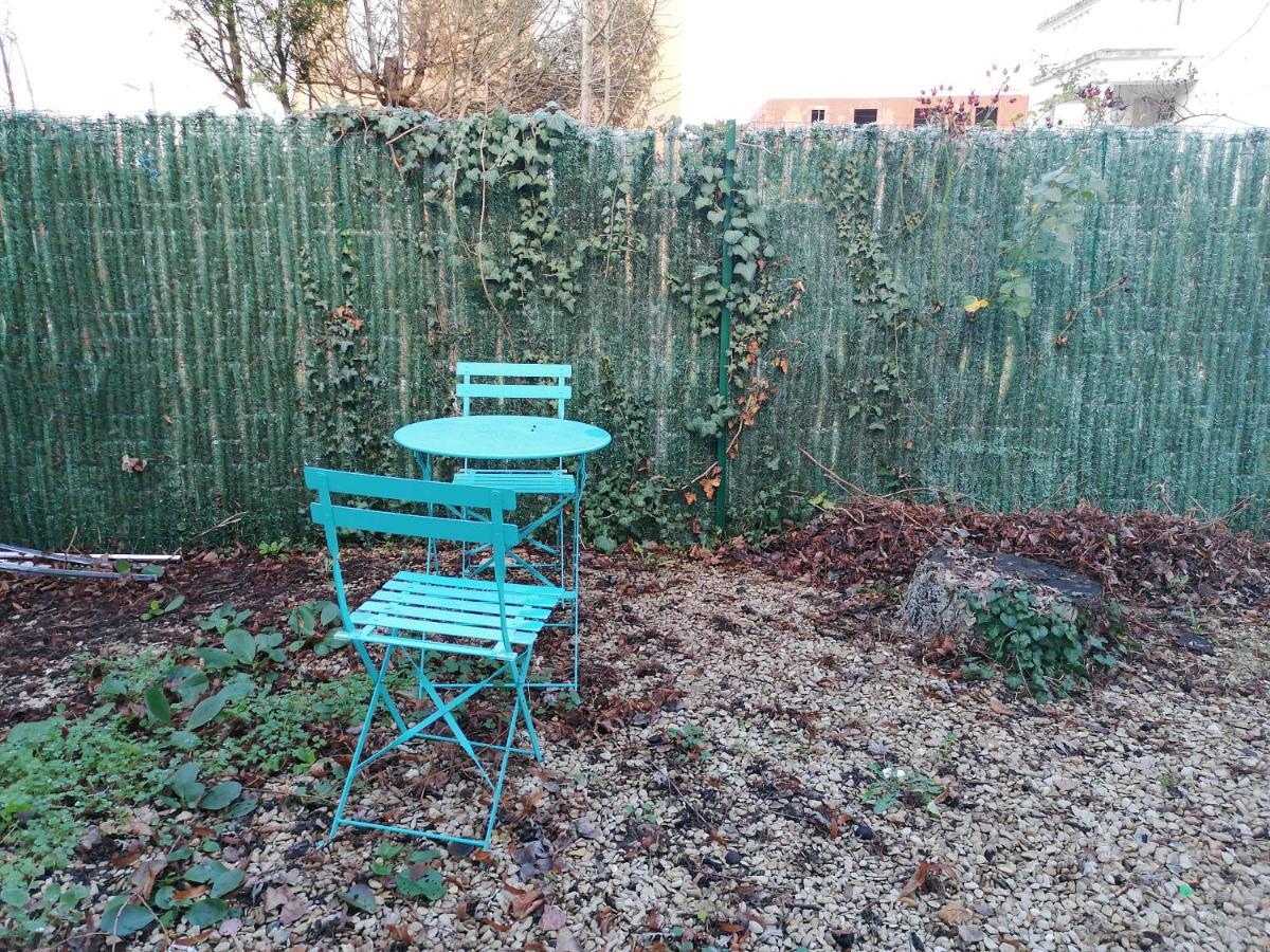 Studio De Charme, 30' Paris, 5' Evry, 10' Orly Ris-Orangis Экстерьер фото